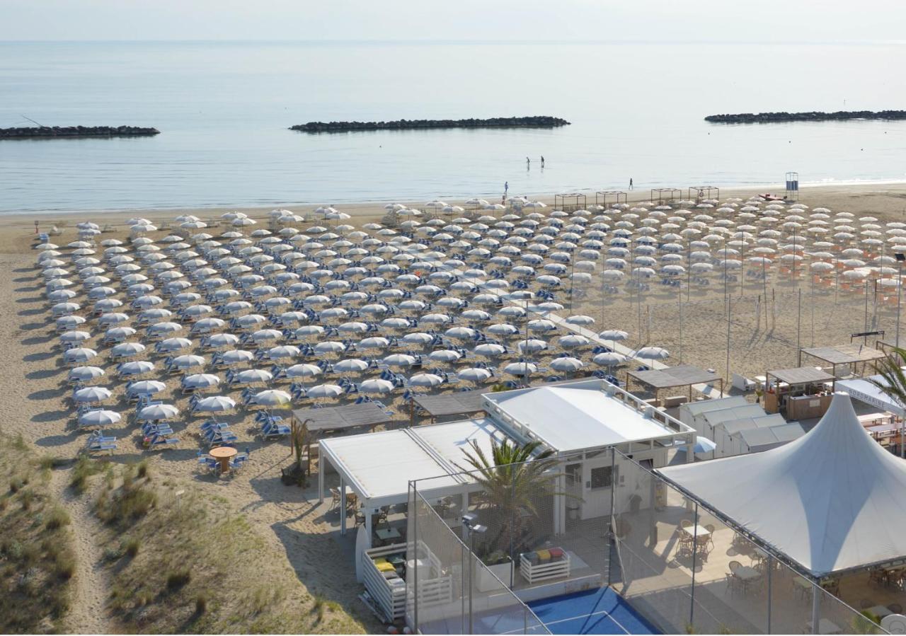 Hotel Sayonara سينِغاليا المظهر الخارجي الصورة
