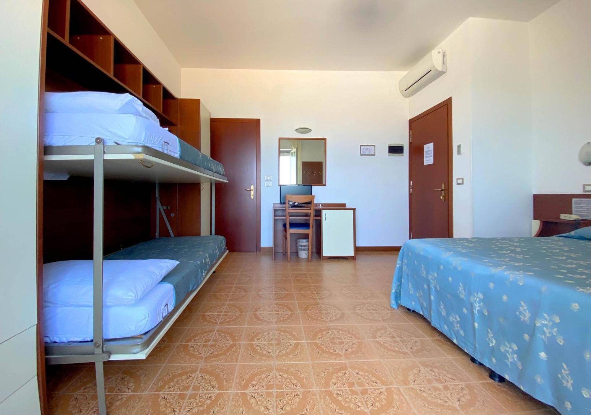 Hotel Sayonara سينِغاليا المظهر الخارجي الصورة